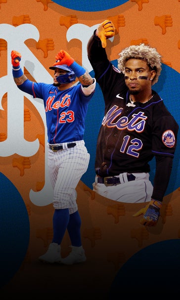 The Mets are making a mess of things, with thumbs-down amid boos